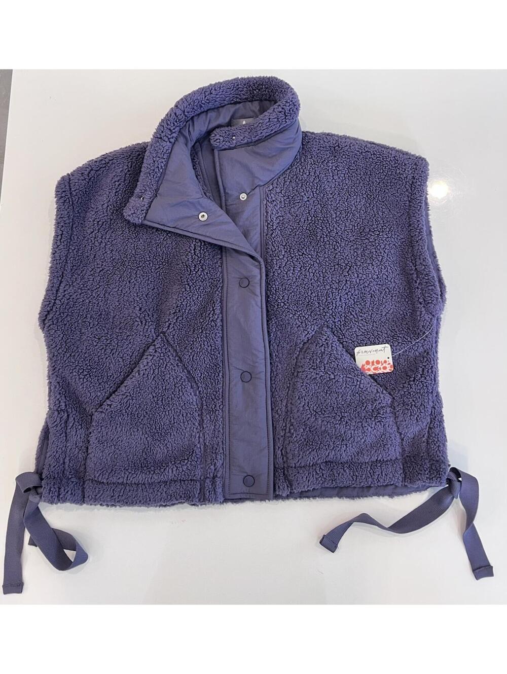 $98 FP Movement Women's Scout It Out Fleece Vest Size XS Graphite NWT - Picture 7 of 13